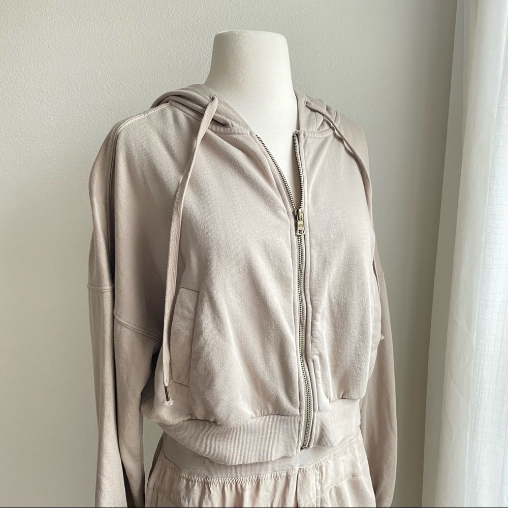 Revolve Young Fabulous and Broke Odin Sweat-set - Picture 5 of 5